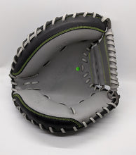 Load image into Gallery viewer, iCatch 26" Catchers Training Mitt