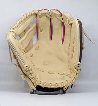 Load image into Gallery viewer, The Shocker 11.75&quot; Gotham Series Glove
