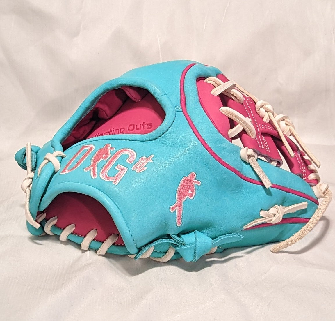 Moore Catholic Baseball Glove – DRG Sports